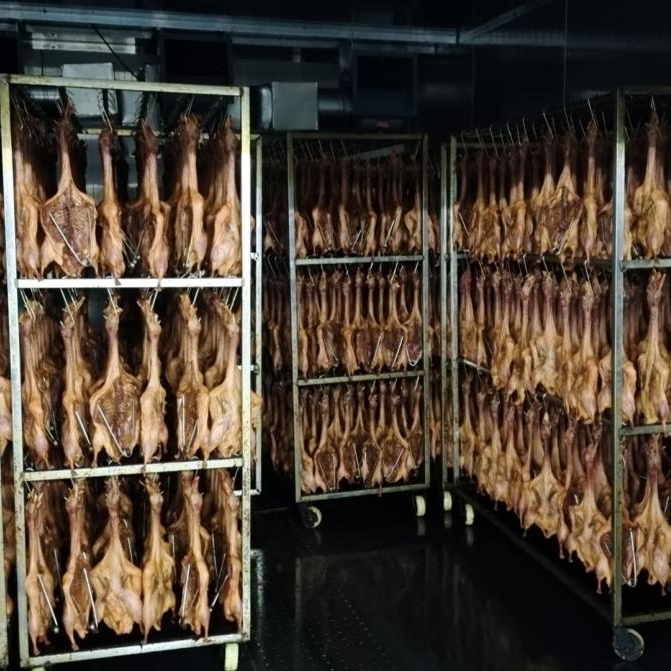https://dryequipmfr.com/