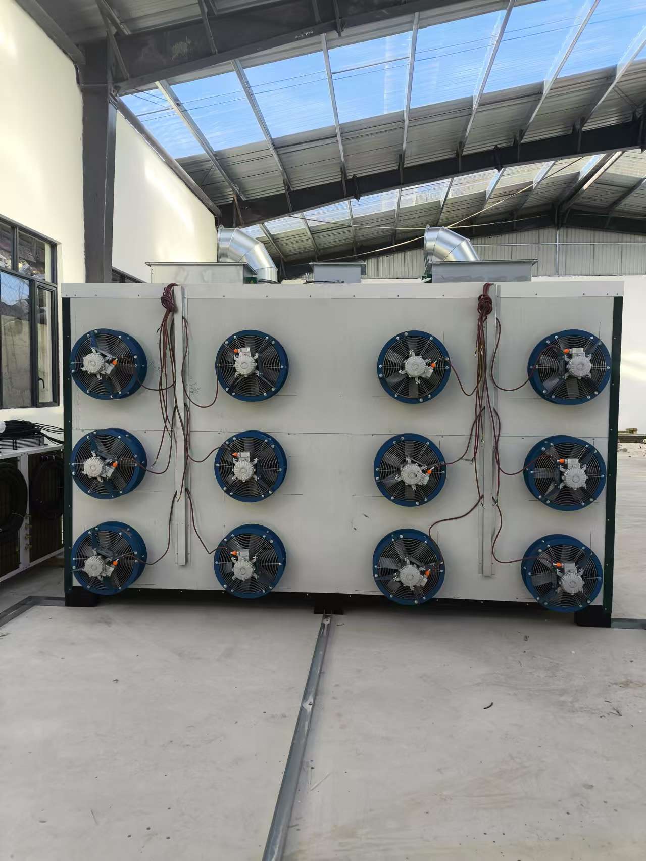 https://www.dryequipmfr.com/